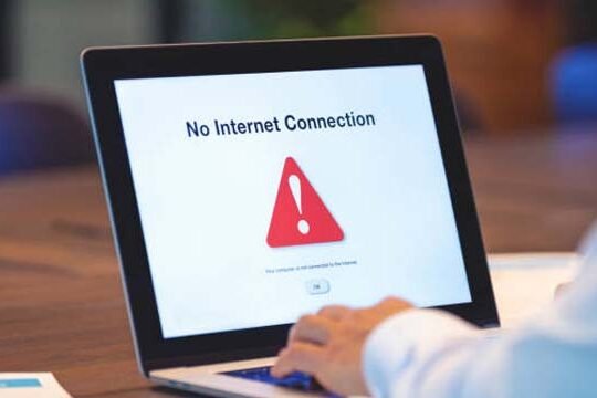 Internet disruptions Karachi