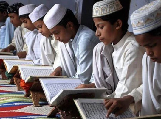 India Islamic schools