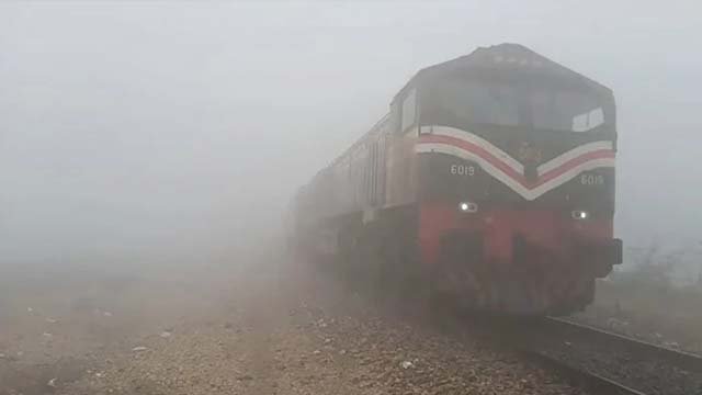 Karachi trains