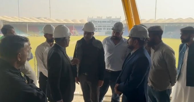 Mayor reviews renovation work at Karachi's National Stadium