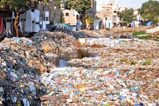 how to report Karachi garbage issues