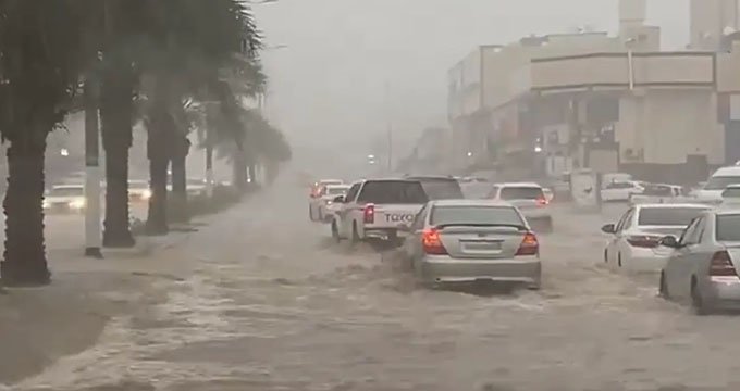 Saudi Arabia high alert rains