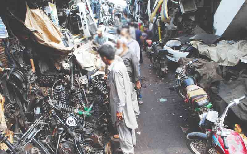 Karachi illegal vehicle parts