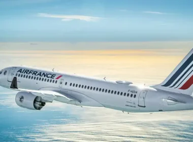 Air France avoids Pakistani airspace