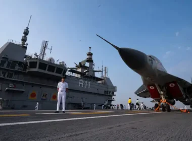 India warships