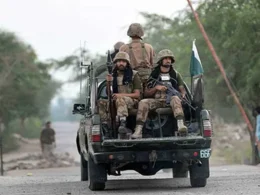 Pakistani soldiers martyred