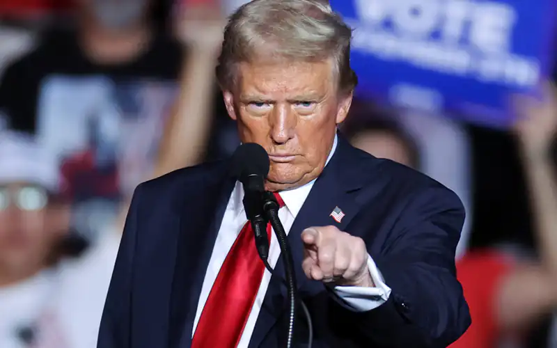 Trump warns Iran