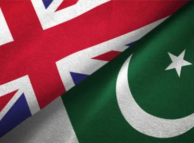 Pakistan flights to UK