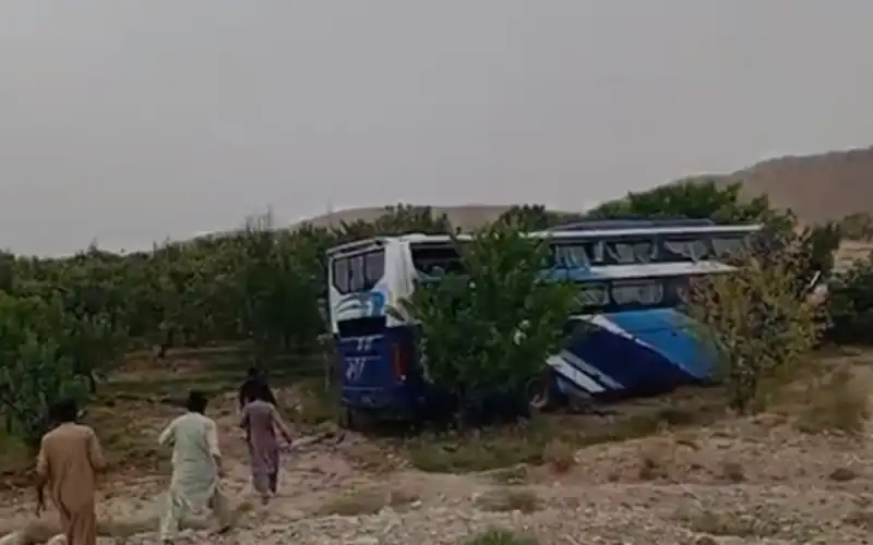 Passenger coach attack in Kalat