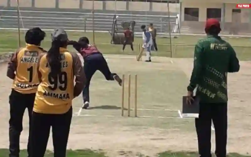 Karachi women’s cricket trials