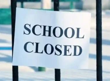 Karachi schools closed due to heavy rains