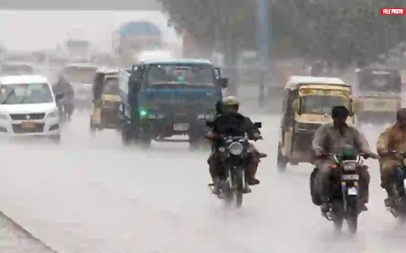 Karachi heavy rain forecast August 2025