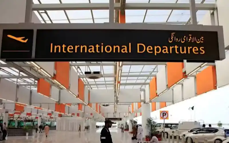 Pakistan immigration counters