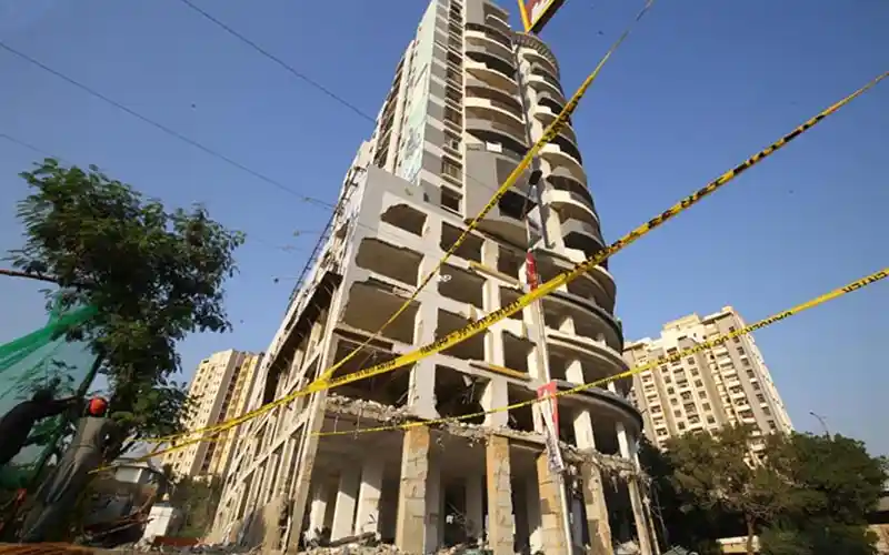 Karachi illegal constructions