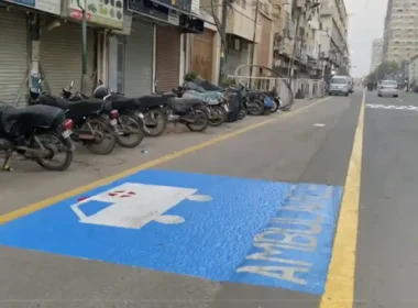 Karachi ambulance lane