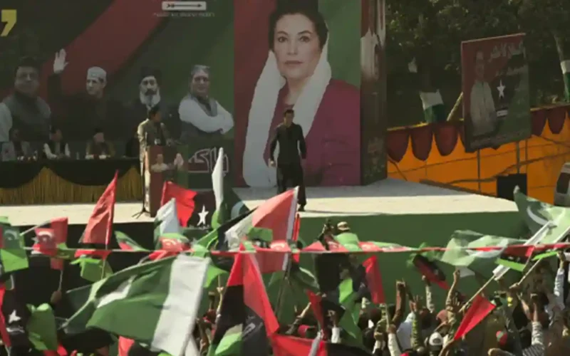 Benazir Bhutto image in Dhurandhar