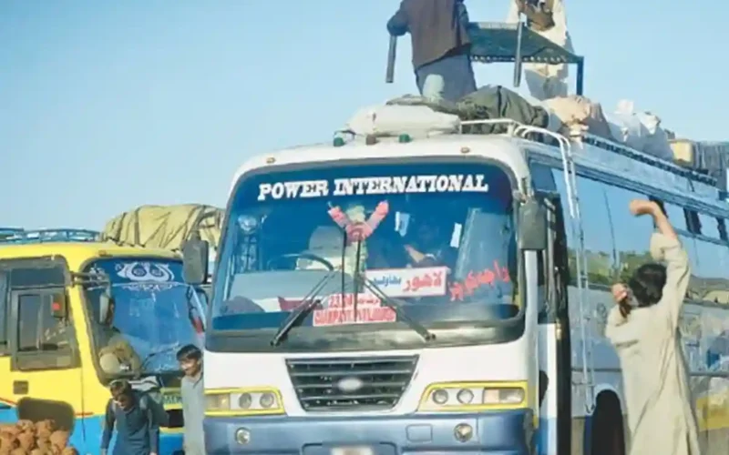 Karachi intercity bus traffic rules