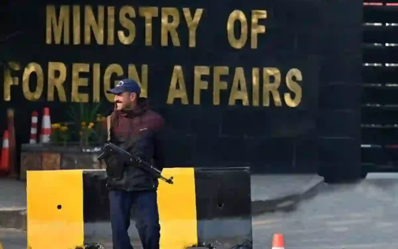 Pakistan demarches UK over threats