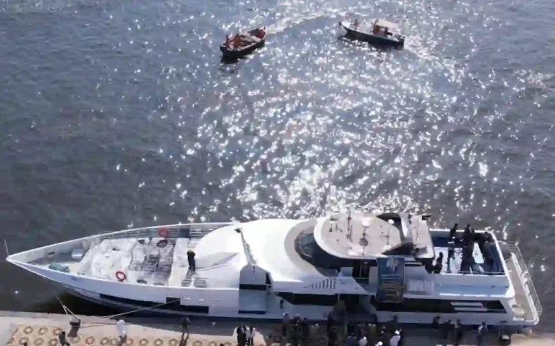 Pakistan to Iran ferry service