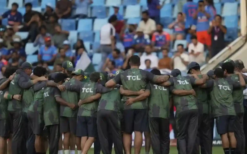 Pakistan cricketers overseas investment