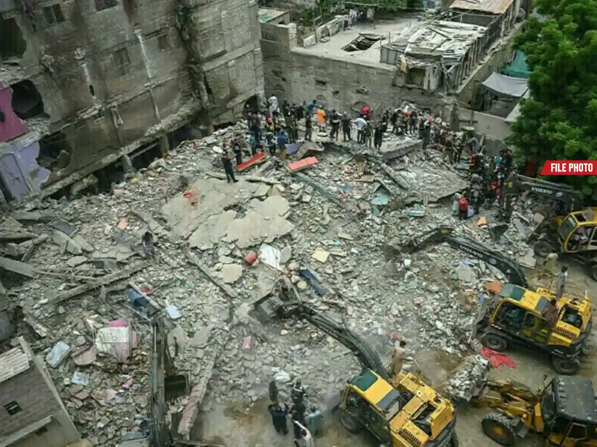 Sindh unsafe buildings plan