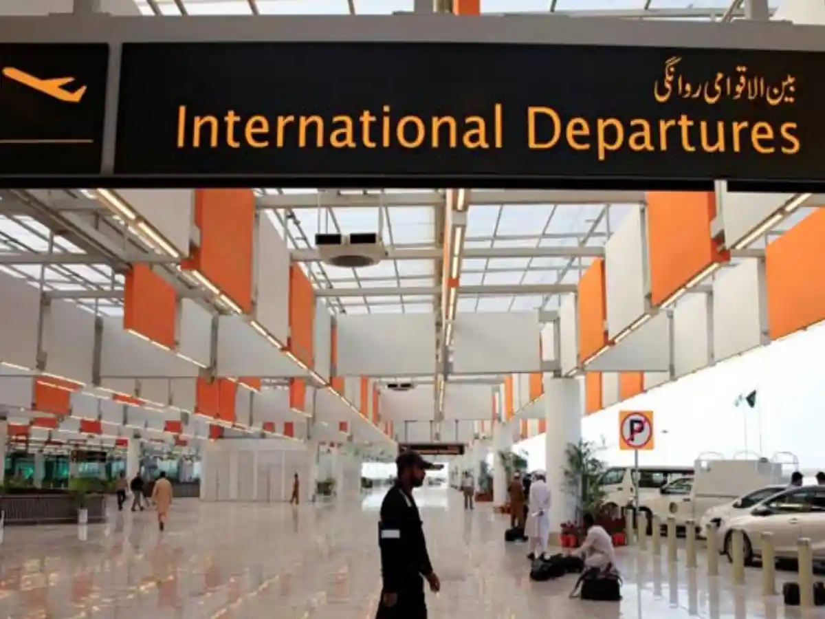 pre-departure facilitation desks