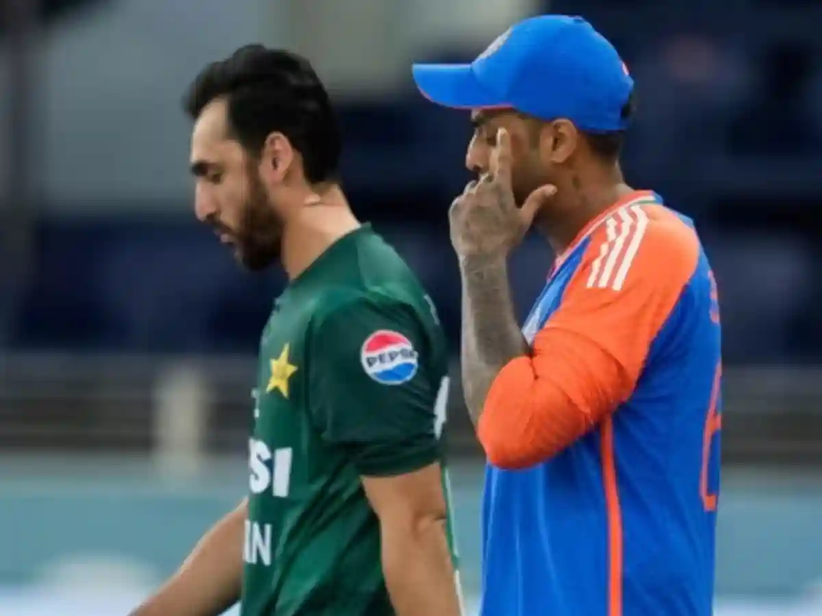 Suryakumar Yadav handshake Pakistan T20 World Cup