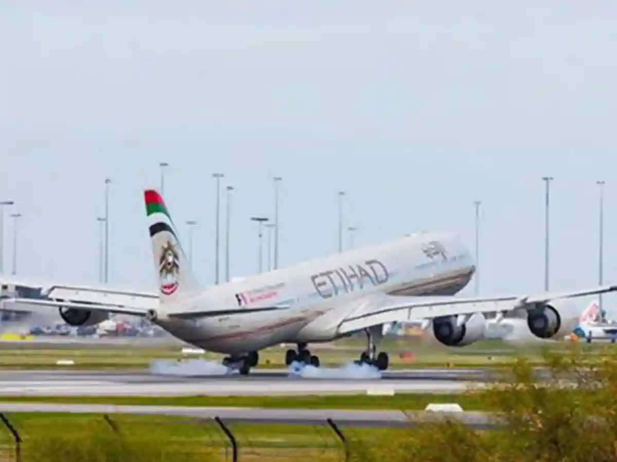 Etihad Airways resumes flights to Pakistan