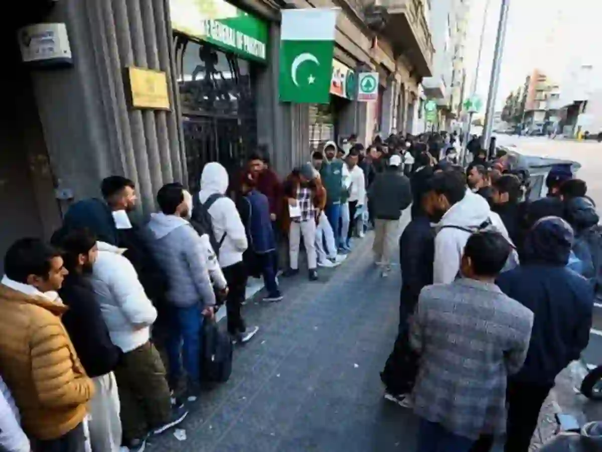 Pakistanis in Spain legal residency
