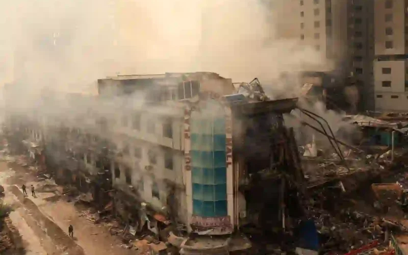 Gul Plaza fire