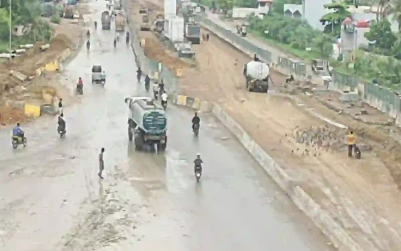 Karachi BRT Red Line accident