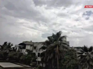 Karachi weather July 22
