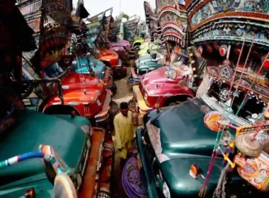 Goods transporters strike Pakistan