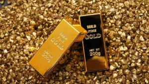 Gold rates in Karachi fall Rs. 3,800 per tola
