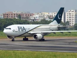 PIA London flights