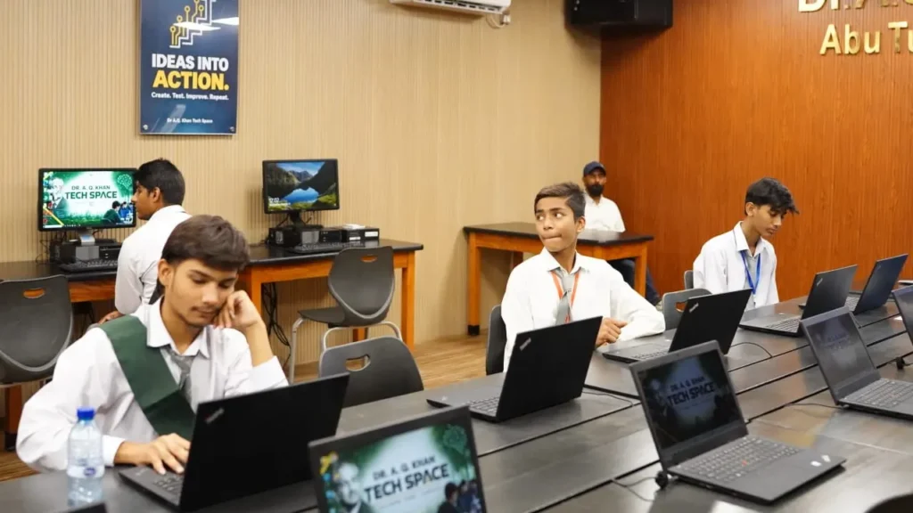 Hafiz Naeem ur Rehman inaugurates the Dr Abdul Qadeer Khan Tech Space and education initiatives in Gulberg Town, Karachi