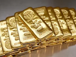 Gold rate in Pakistan rises Rs600 per tola to Rs435,036